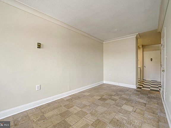 5th image of 801 N Pitt St APT 311