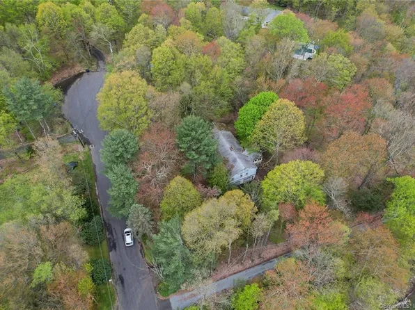 54 Brookwood Road, Bethany, CT 06524