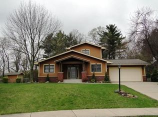 158 Sonoma Dr, Valparaiso, IN 46385
