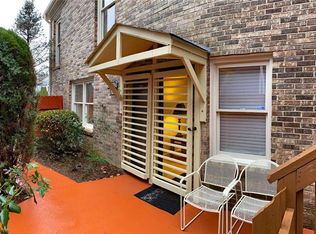 3550 River Trace Dr, Johns Creek, GA 30022