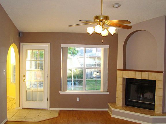 2nd image of 6610 Tierra Sandia Ct NW