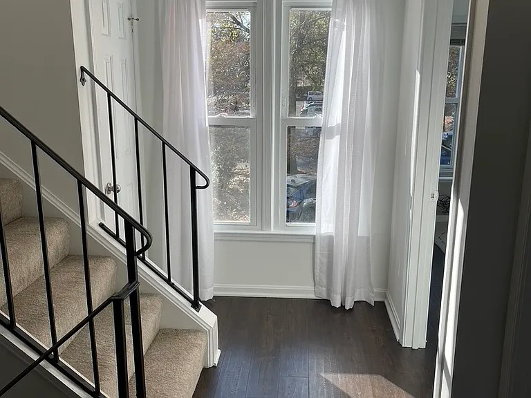 2101 N Rolfe St #D — Photo 9