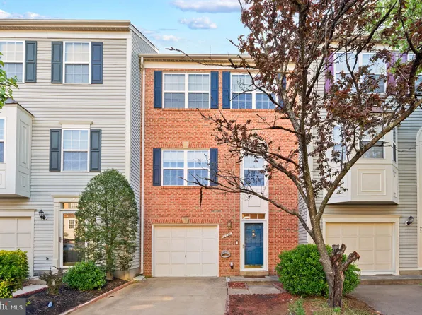 9239 Lorton Valley Rd, Lorton, VA 22079