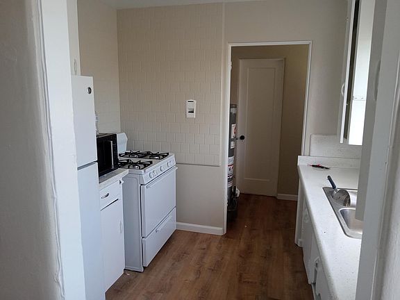 3rd image of 3113.5 National Ave #3113.5