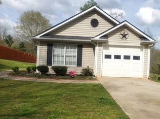 349 Colley St, Grantville, GA 30220
