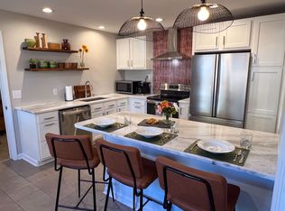 915 Howard St, Columbia, SC 29205