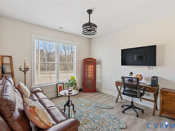5th image of 265 Morris Town Cir