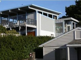 29802 Mary St, Gold Beach, OR 97444