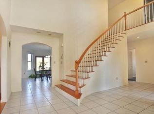 37 Valley View Farm Rd, Haverhill, MA 01835