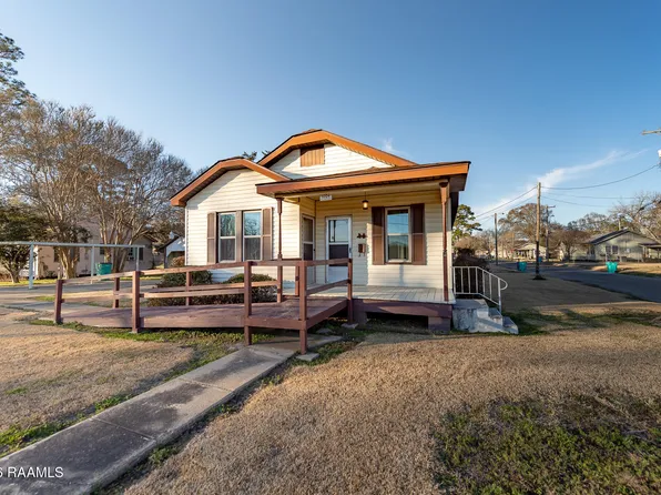 1004 W Cherry St, Opelousas, LA 70570