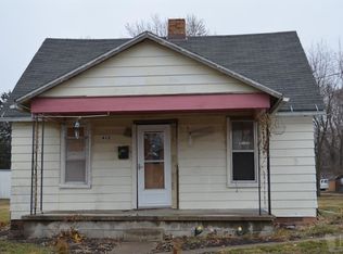412 N H St, Oskaloosa, IA 52577