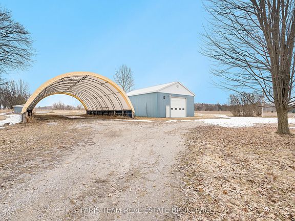 2nd image of 8949 Smith Rd