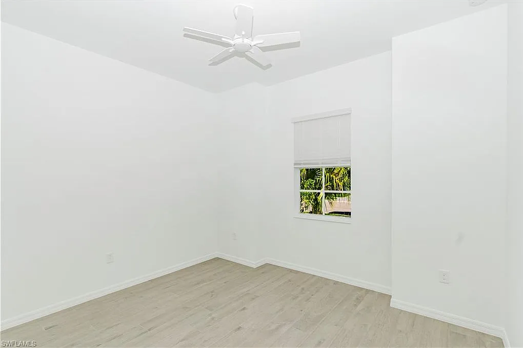 3 bed, 3.0 bath, 2247 sqft, $3,995 — Photo 4