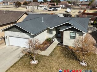 2107 Pioneer Rd, Garden City, KS 67846