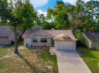 8076 Le Havre Dr N, Jacksonville, FL 32277