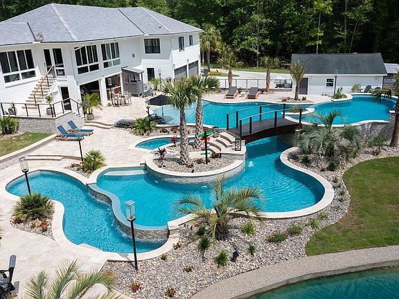 4th image of 521 Cypress Point Dr