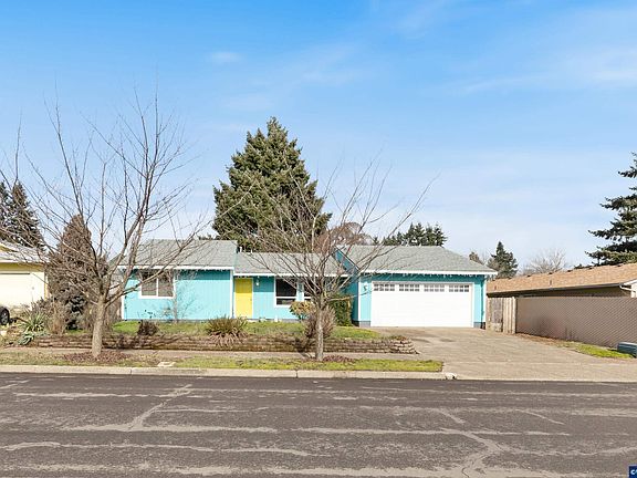 2nd image of 465 Flint Ridge St SE