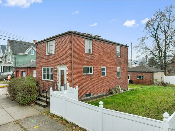 301 Maplewood Ave, Ambridge, PA 15003