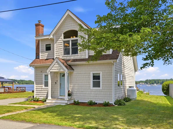 19 Wentworth Terrace, Dover, NH 03820