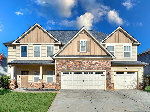 2nd image of 4419 Jeffery Lane