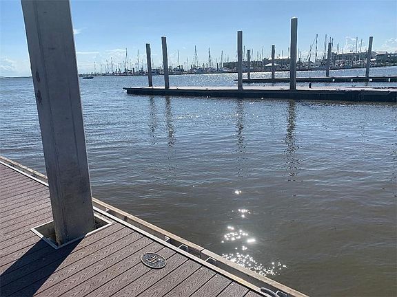 2nd image of 217 Yacht Club Dr