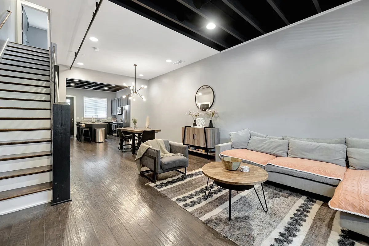 Building Photo - 1306 Barristers Ct