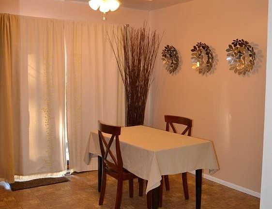 5th image of 2637 Bernice St