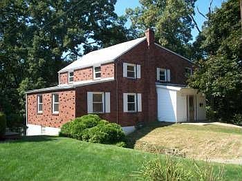 1st image of 1322 Barbara Dr