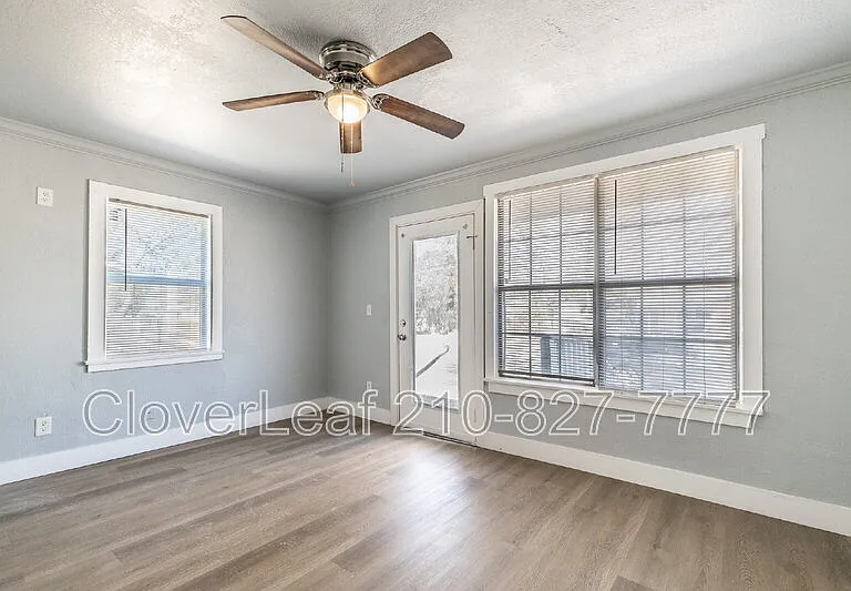 2114 Jupiter St — Photo 8