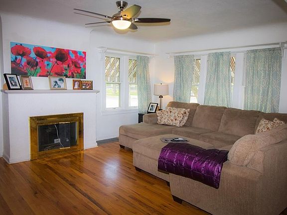 4th image of 443 Alderson Ave