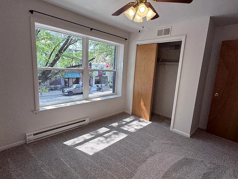 919 1/2 Main St #1F — Photo 12