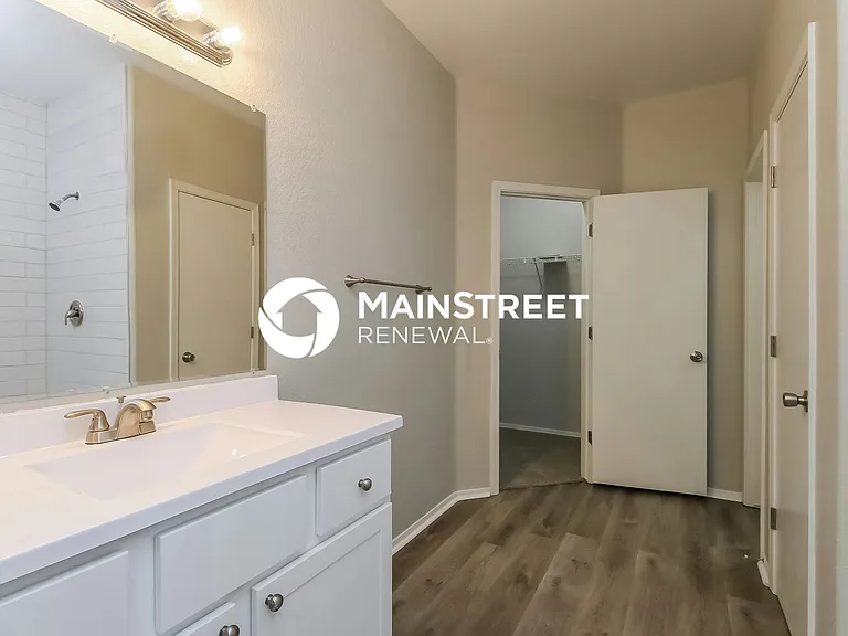 Main Bathroom