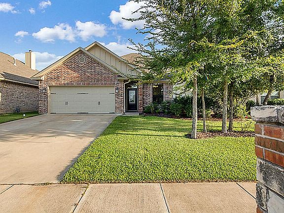 2nd image of 4268 Hollow Stone Dr