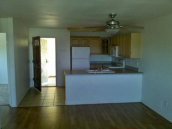 3rd image of 6434 Akins Ave Unit 513