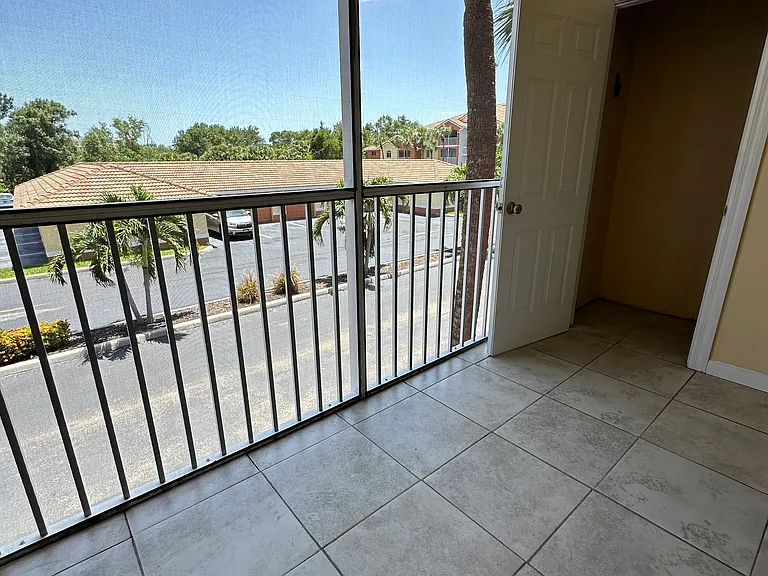 6361 Aragon Way #MAIN — Photo 51
