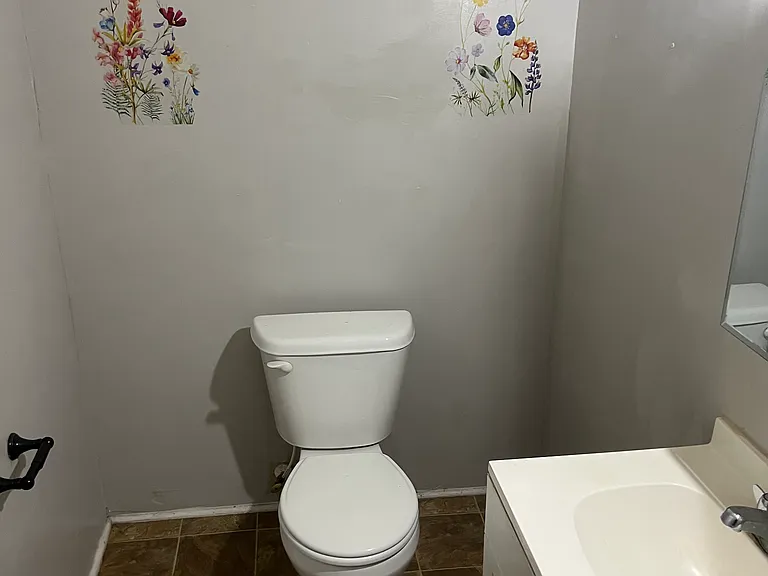 339 Basswood St #1 — Photo 5