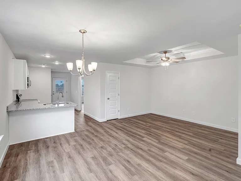 32 Ashford Way #801 — Photo 15