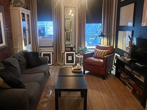 2nd image of 9 Stanton St #3DN