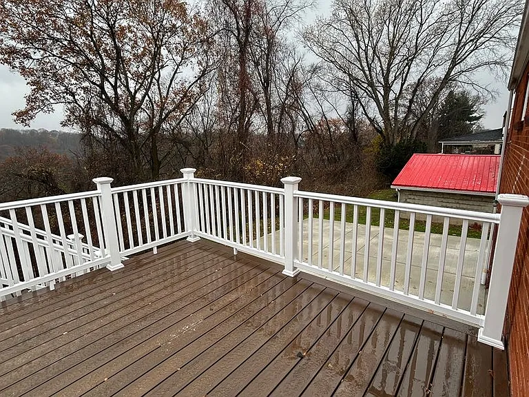 506 Crescent Boulevard Ext — Photo 23