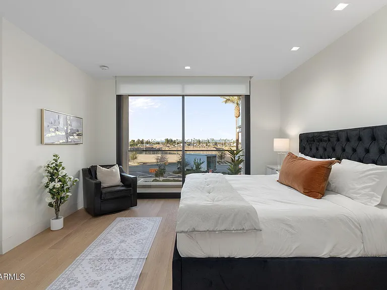 6587 N Palmeraie Blvd #2015 — Photo 88