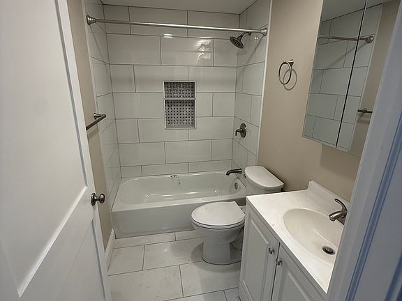 5th image of 116 Union St #2D