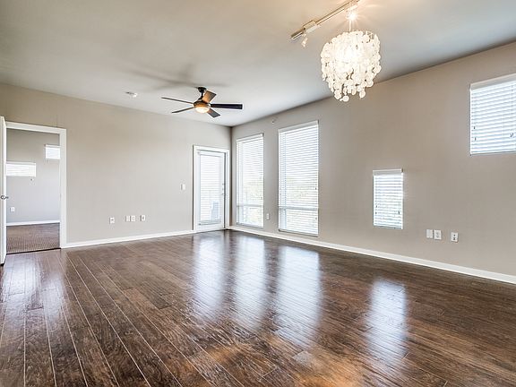 Same area without virtual staging