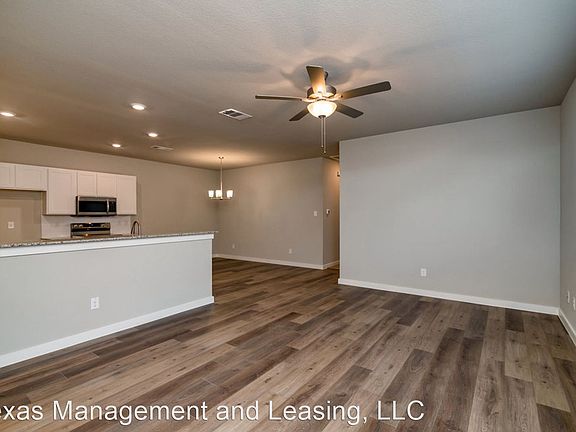 4th image of 713 Fallow Dr
