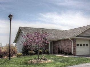 271 Mountain Creek Ct, Jonesborough, TN 37659