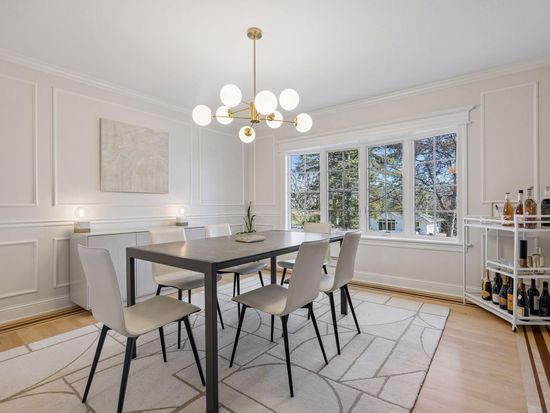 7015 Lanham Ln, Edina, MN 55439