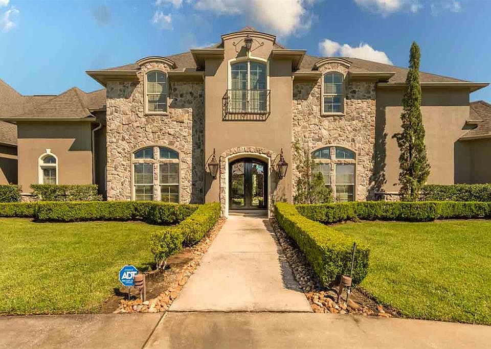 2 Estates Of Montclaire, Beaumont, TX 77706 MLS 63586535 Zillow