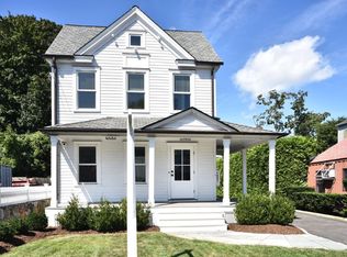 1921 Boston Post Rd, Darien, CT 06820