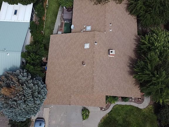 3rd image of 389 Catherine Ave