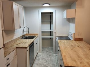 524 N 50th St APT 1, Omaha, NE 68132