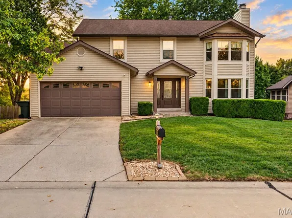 1191 Colby Ct, Saint Peters, MO 63376